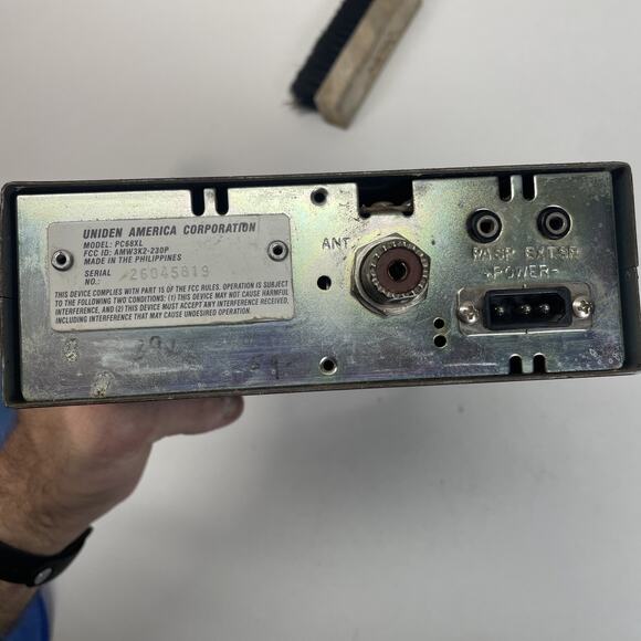 Vintage Uniden PC68XL 40CH CB Radio Powers On No mic - Picture 9 of 11